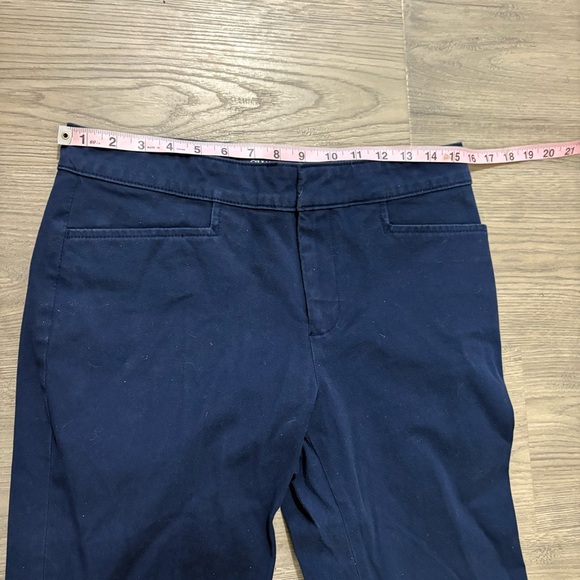 Chaps Women’s Sz 8 Navy Blue Capri Pants Stretch Slimming Classic Preppy - Picture 5 of 6
